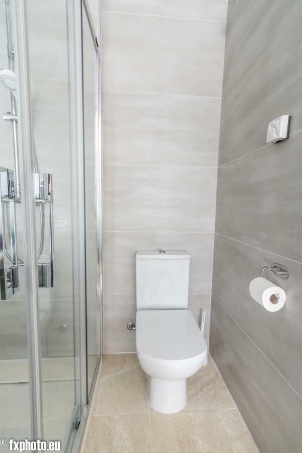 Eluxuria Sunny Villa 托雷维耶哈 外观 照片
